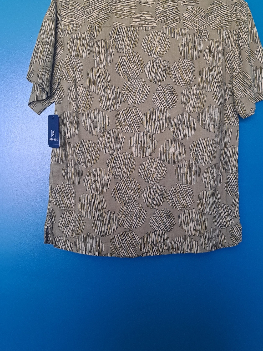 George Olive Short-Sleeve Button-Down Shirt with Cream & Brown Abstract Print - Picture 4 of 5